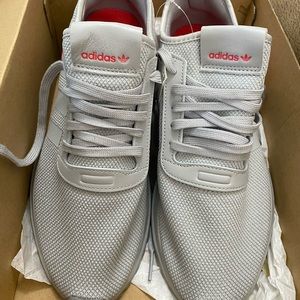 Adidas U_path in grey